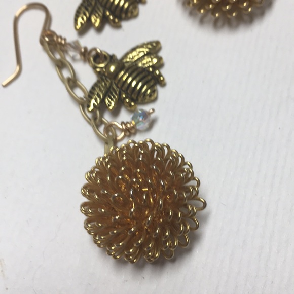 Upcycled bee gold tone earrings long dangle - Picture 7 of 8